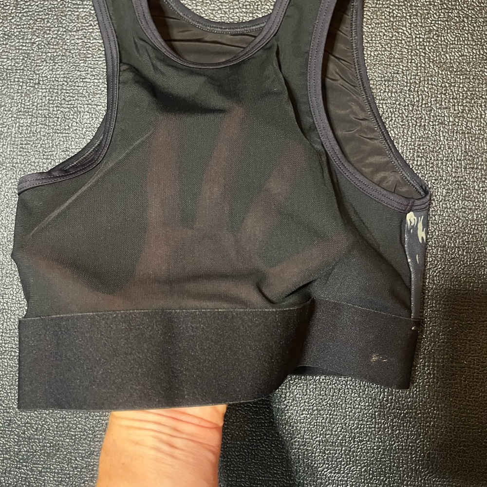 Noli Black and Green Camo Yoga Top Size S - Picture 4 of 5